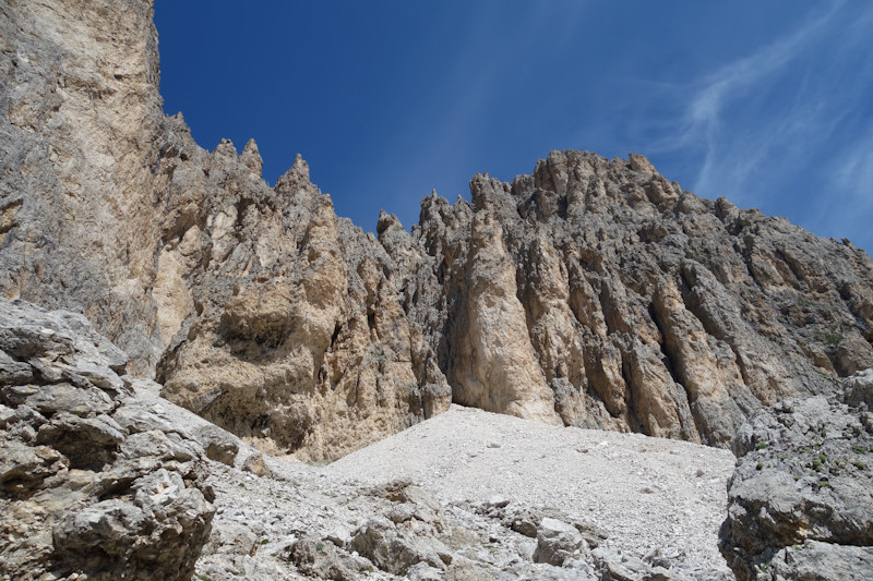 Meravigliose formazioni rocciose nei pressi del passo delle Zigolade.