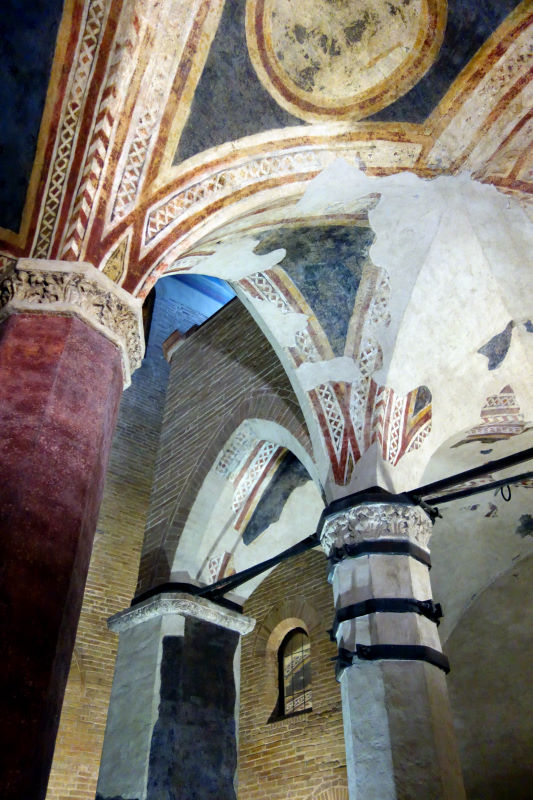 L'interno di Palazzo Trinci a Foligno.