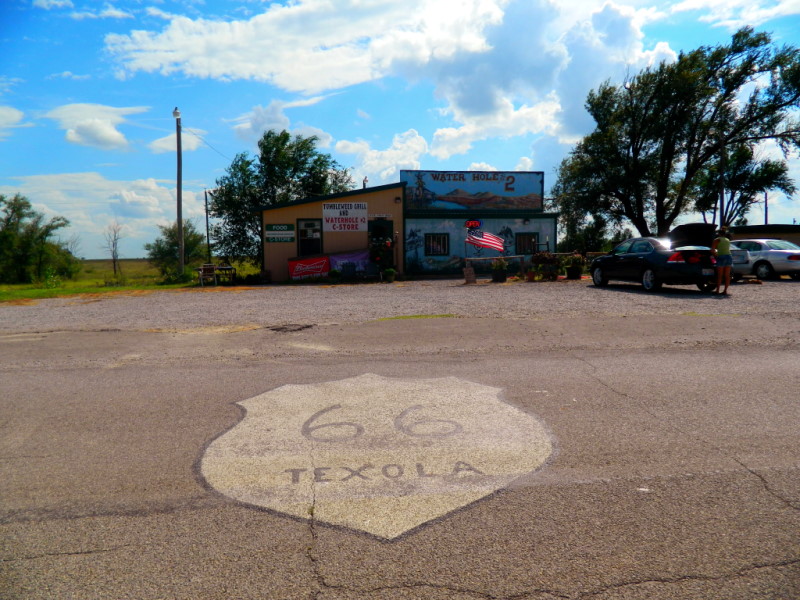 Texola, una ghost town in Oklahoma.